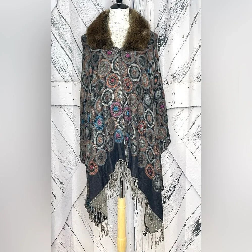 Eyeful Faux Fur Shawl Cape